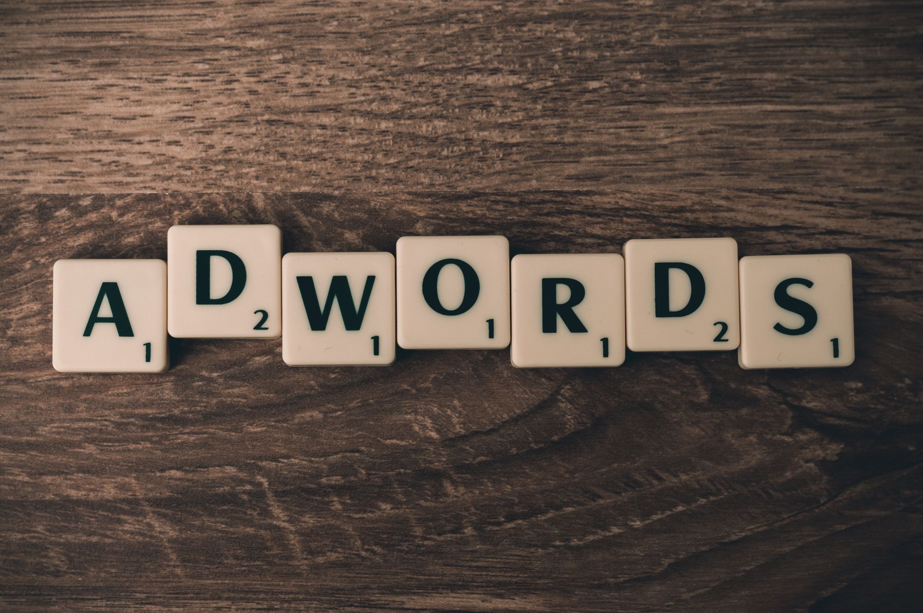 Online advertising and internet content concept